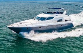 Sydney Boat Hire in Australia, New South Wales | Yachting - Rated 3.8