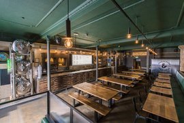 Innis & Gunn Brewery Taproom in United Kingdom, Scotland | Pubs & Breweries - Rated 3.6