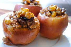 Baked Stuffed Apples - National Desserts in Romania