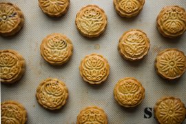 Chinese Red Bean Cakes - National Desserts in China