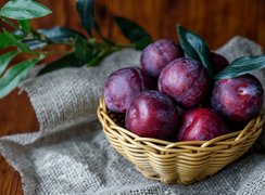 Paraguaya Plums - National Desserts in Paraguay
