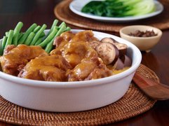 Kare-Kare - National Main Courses in Philippines