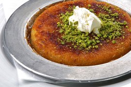 Kunefe - National Desserts in Turkey
