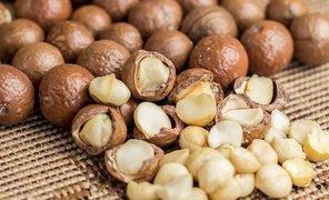 Macadamia Nuts - National Desserts in Australia