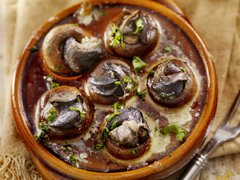Snails in Garlic Sauce
