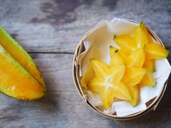 Grenadian Starfruit - National Desserts in Grenada