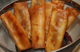 Turon - National Desserts in Philippines