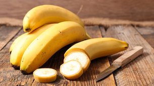 Tanzanian Bananas - National Desserts in Tanzania