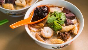 Curry Mee - National Soups in Malaysia
