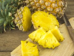 Fijian Pineapple - National Desserts in Fiji