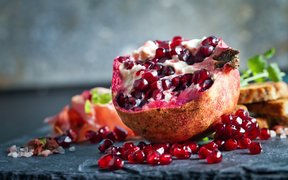 Israeli Pomegranates - National Desserts in Israel
