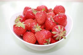 Israeli Strawberries - National Desserts in Israel