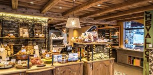 Maison Chevallot in France, Auvergne-Rhone-Alpes | Baked Goods,Sweets - Rated 4.2