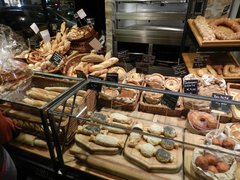 16 Libbre in Italy, Campania | Baked Goods - Country Helper