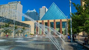 Edmonton City Centre in Canada, Alberta | Shoes,Clothes,Sportswear,Accessories,Jewelry - Country Helper