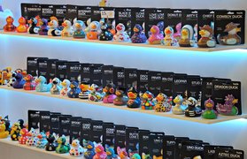 Barcelona Duck Store in Spain, Catalonia | Souvenirs - Country Helper