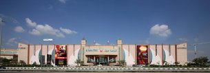 Al Raha Mall in United Arab Emirates, Abu Dhabi Region | Home Decor,Shoes,Clothes,Handbags,Fragrance,Cosmetics,Watches,Accessories,Jewelry - Country Helper