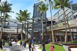 Ala Moana Center | Sporting Equipment,Handbags,Shoes,Clothes,Other Crafts,Home Decor - Rated 4.4