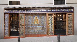 Antigua Casa Talavera in Spain, Community of Madrid | Home Decor,Other Crafts - Country Helper