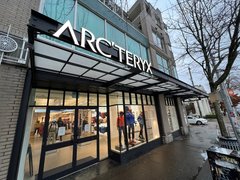 Arc'teryx Vancouver in Canada, British Columbia | Sportswear - Country Helper