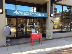 Asheville Emporium in USA, North Carolina | Souvenirs - Country Helper