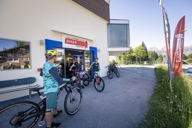 BikerShop Flumserberg in Switzerland, Canton of St. Gallen | Sporting Equipment - Country Helper