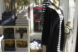 Boutique Croata in Croatia, Dubrovnik-Neretva | Clothes - Country Helper