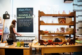 Burrow in USA, New York | Baked Goods - Country Helper
