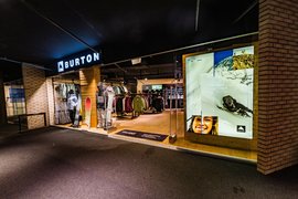 Burton Niseko Store | Sporting Equipment - Rated 4.3