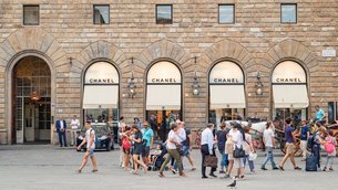Chanel Florence in Italy, Tuscany | Clothes - Country Helper