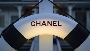 Chanel Zurich in Switzerland, Canton of Zurich | Clothes,Accessories - Country Helper