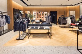 Canada Goose Munich in Germany, Bavaria | Clothes - Rated 4.9