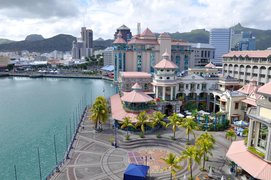 Caudan Waterfront in Mauritius, Port Louis District | Shoes,Clothes,Handbags,Swimwear,Natural Beauty Products,Watches,Travel Bags,Jewelry - Rated 4.3