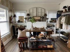 Cave & Post Trading Co in USA, Arizona | Clothes - Country Helper