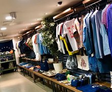 Couverture & The Garbstore in United Kingdom, Greater London | Clothes - Country Helper