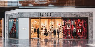 Dior in USA, California | Shoes,Clothes,Fragrance,Cosmetics,Accessories,Jewelry - Country Helper