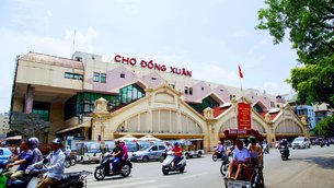 Dong Xuan Market in Vietnam, Red River Delta | Shoes,Clothes,Groceries,Fruit & Vegetable,Organic Food,Spices - Country Helper