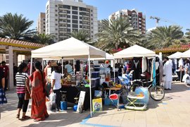 Dubai Flea Market in United Arab Emirates, Abu Dhabi Region | Souvenirs,Handicrafts,Shoes,Clothes,Handbags,Groceries,Other Crafts,Accessories - Country Helper