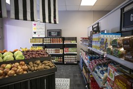 Family Food Mart in USA, Nevada | Organic Food,Dairy,Seafood,Fruit & Vegetable,Herbs,Meat - Country Helper