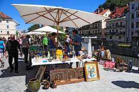 Flea Market in Slovenia, Central Slovenia | Souvenirs,Home Decor,Accessories - Country Helper