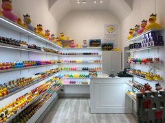 Florence Duck Store in Italy, Tuscany | Souvenirs - Country Helper