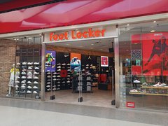 Foot Locker in Portugal, Lisbon metropolitan area | Shoes - Country Helper