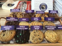 Insomnia Cookies in USA, Missouri | Baked Goods - Country Helper