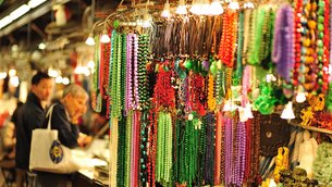 Jade Market in China, South Central China | Souvenirs,Art,Handicrafts,Other Crafts,Jewelry - Country Helper