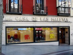La Casa de las Maletas in Spain, Community of Madrid | Travel Bags - Country Helper
