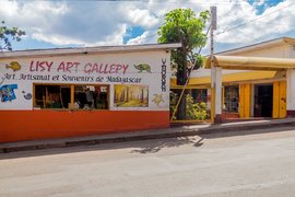 Lisy Art Gallery in Madagascar, Analamanga | Souvenirs - Country Helper