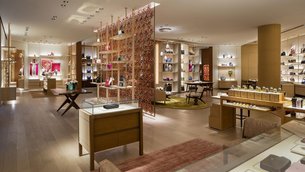 Louis Vuitton Denver Cherry Creek | Handbags,Accessories - Rated 3.4