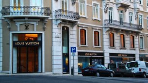 Louis Vuitton Lisbon in Portugal, Lisbon metropolitan area | Handbags,Accessories,Travel Bags - Country Helper