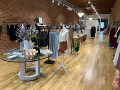 Lucca Collection in USA, Missouri | Clothes - Country Helper