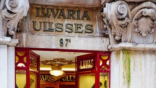 Luvaria Ulisses in Portugal, Lisbon metropolitan area | Accessories - Country Helper